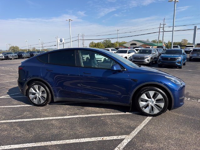 Used 2021 Tesla Model Y Long Range with VIN 5YJYGDEE6MF063878 for sale in Fairfield, OH