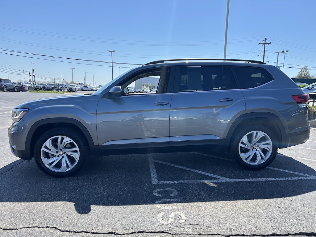 Certified 2022 Volkswagen Atlas 3.6L V6 SE w/Technology SUV