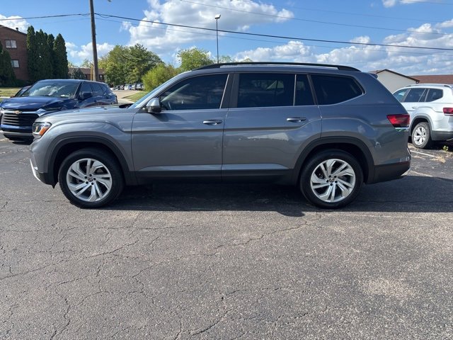 2022 Volkswagen Atlas V6 SE Technology photo 2