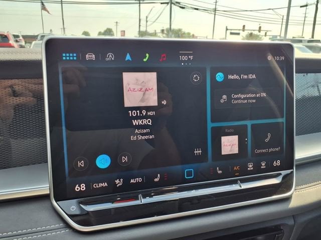 2025 Volkswagen Tiguan SE - Photo 16