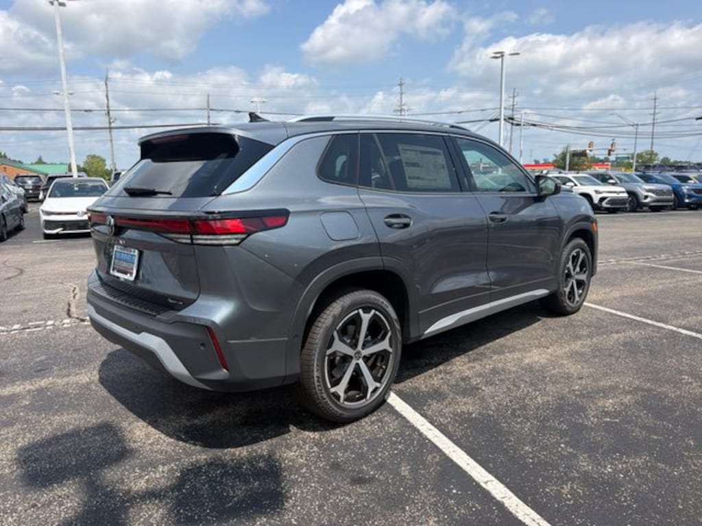 New 2026 Volkswagen Tiguan 2.0T SE SUV