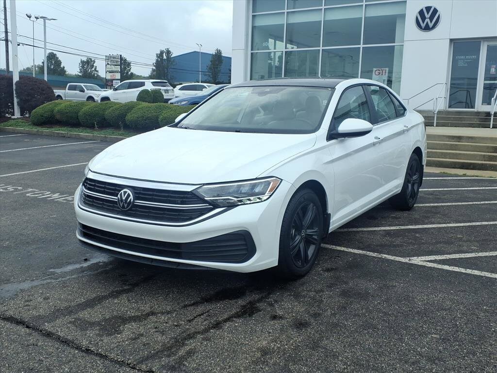 2024 Volkswagen Jetta 1.5T SE photo 3