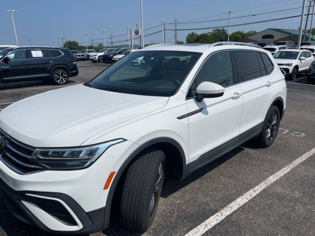 Used 2022 Volkswagen Tiguan 2.0T SE SUV
