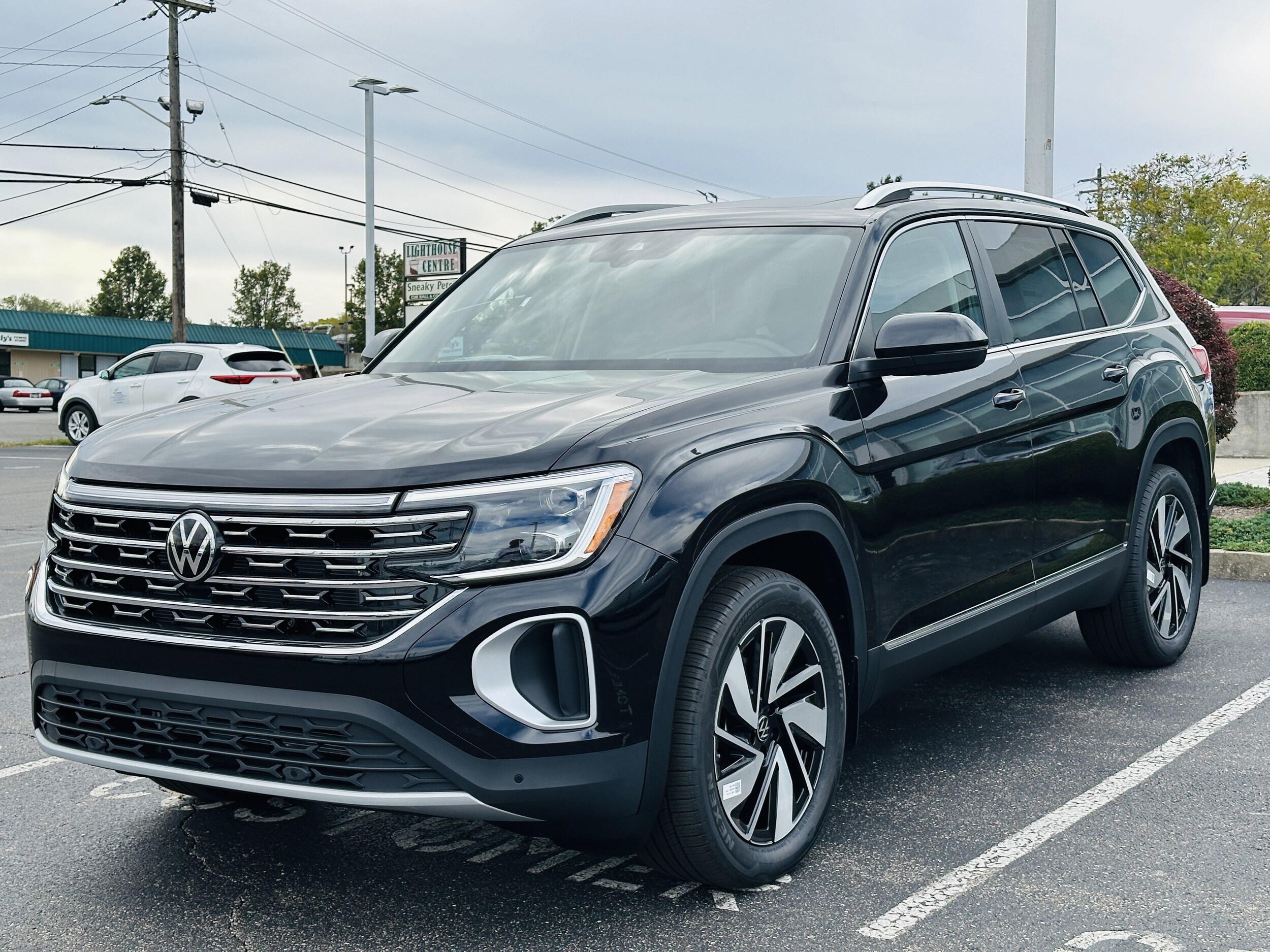 2026 Volkswagen Atlas SEL photo 3