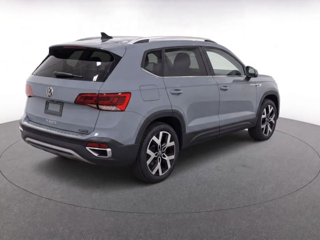 Used 2023 Volkswagen Taos 1.5T SEL SUV