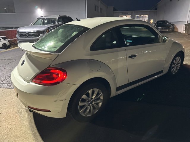 2015 Volkswagen Beetle 1.8T photo 3