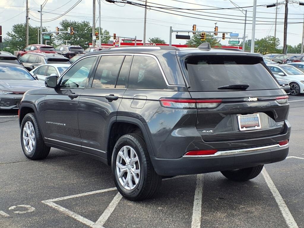 2022 Jeep Grand Cherokee Limited photo 4