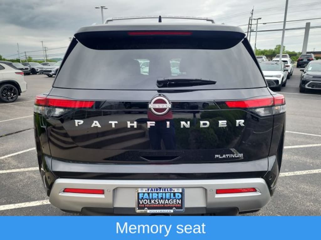 Used 2025 Nissan Pathfinder Platinum SUV