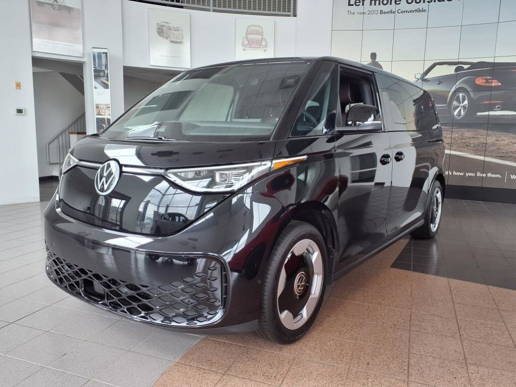 2025 Volkswagen ID. Buzz Pro S photo 2