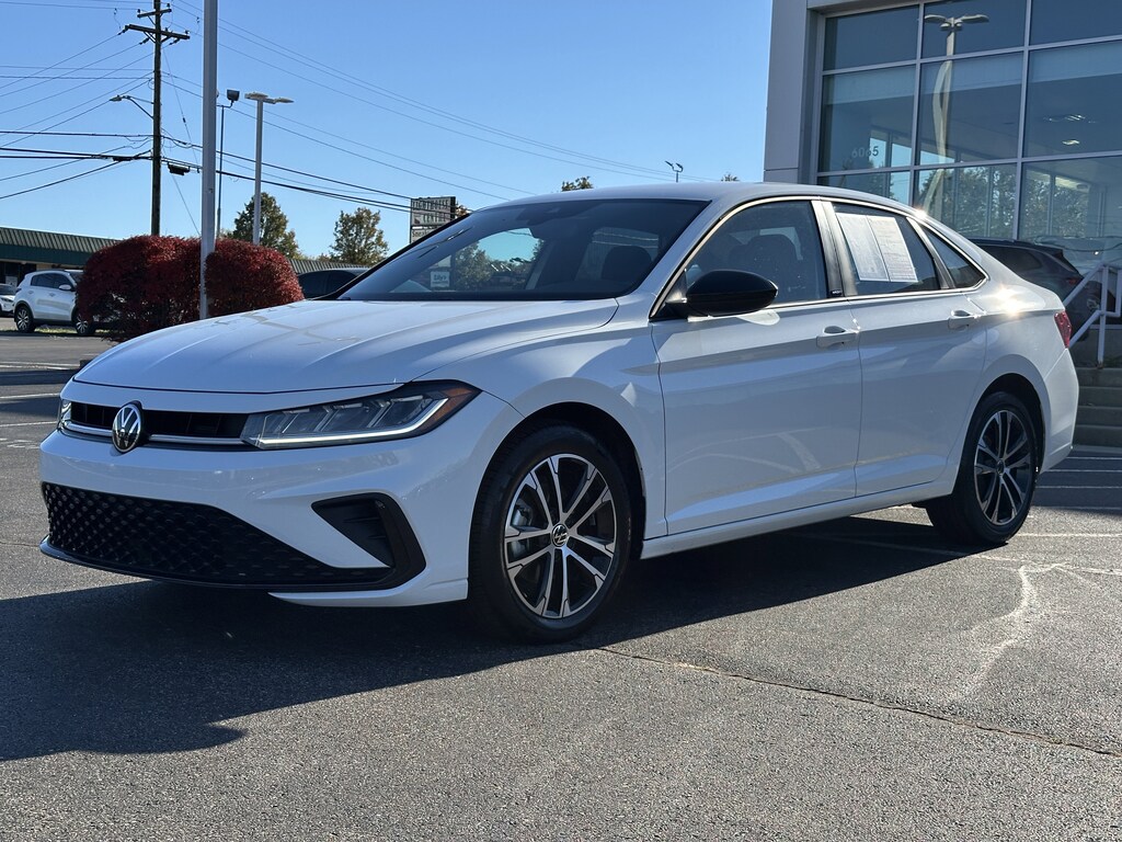 Certified 2025 Volkswagen Jetta 1.5T Sport Sedan