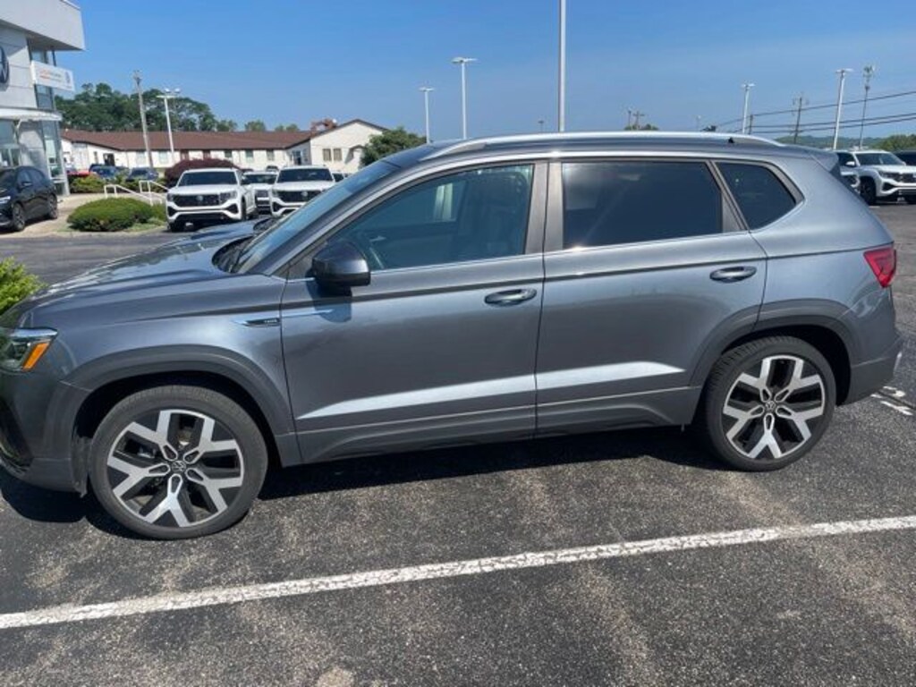 Used 2023 Volkswagen Taos 1.5T SEL SUV