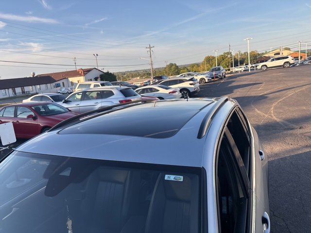 2023 Volkswagen Tiguan SE R-Line Black photo 3