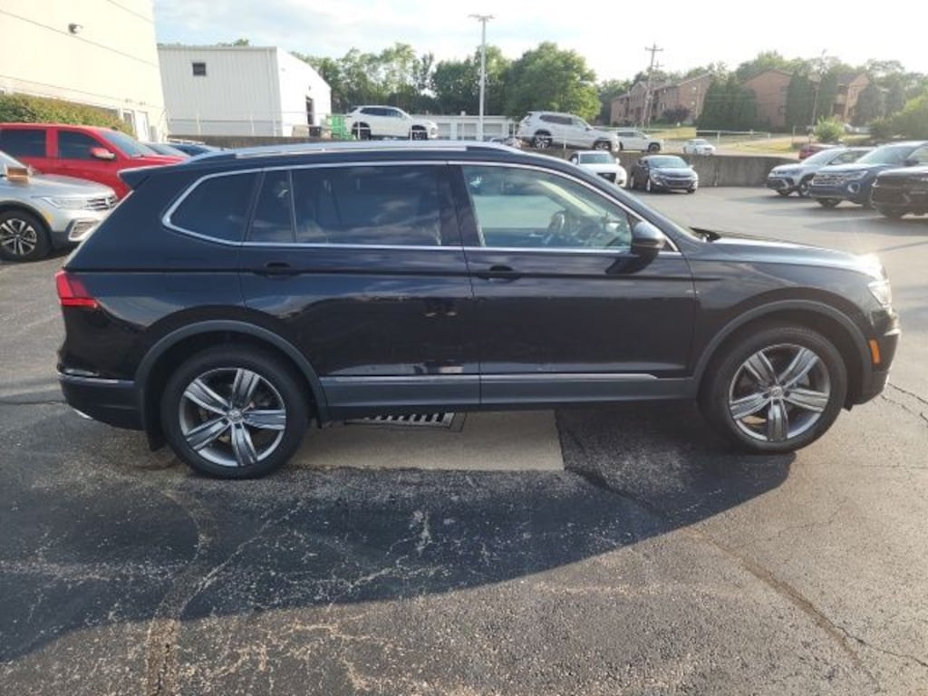 Used 2019 Volkswagen Tiguan 2.0T SEL Premium SUV