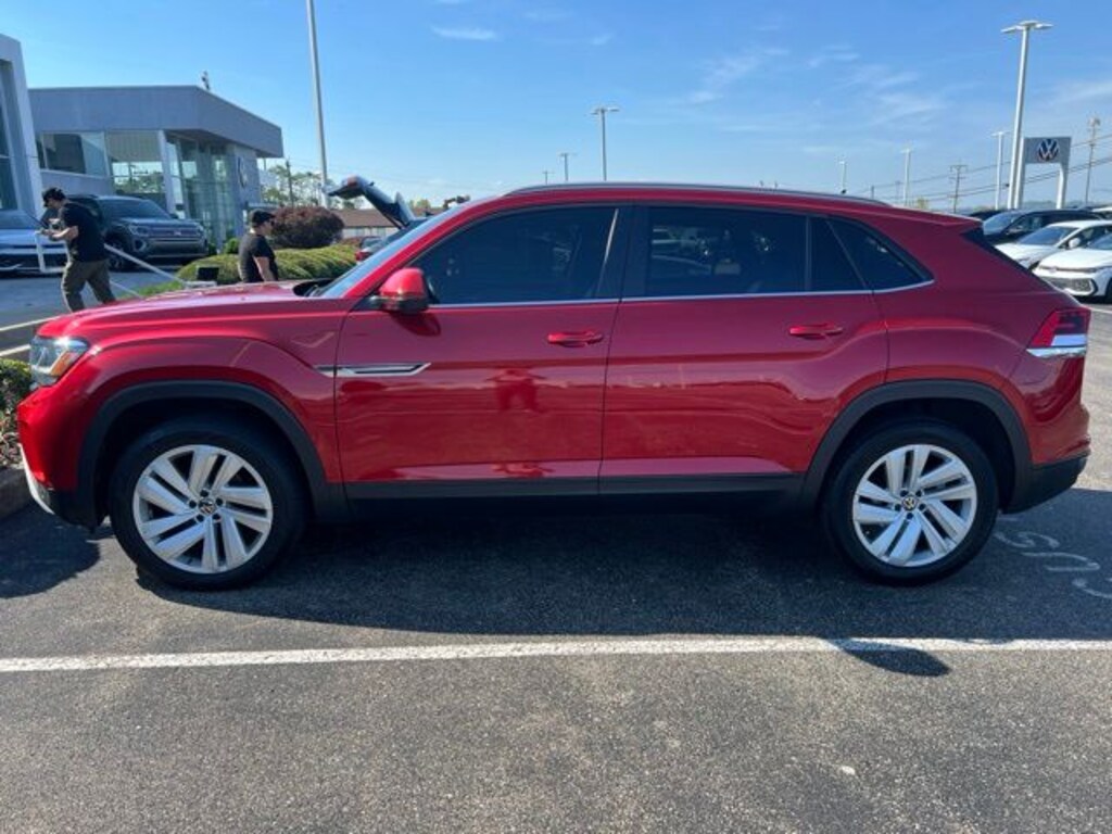 Used 2020 Volkswagen Atlas Cross Sport 3.6L V6 SE w/Technology SUV