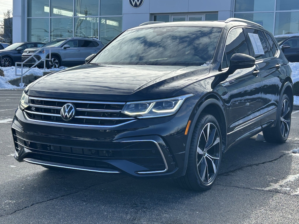 Certified 2023 Volkswagen Tiguan 2.0T SEL R-Line SUV