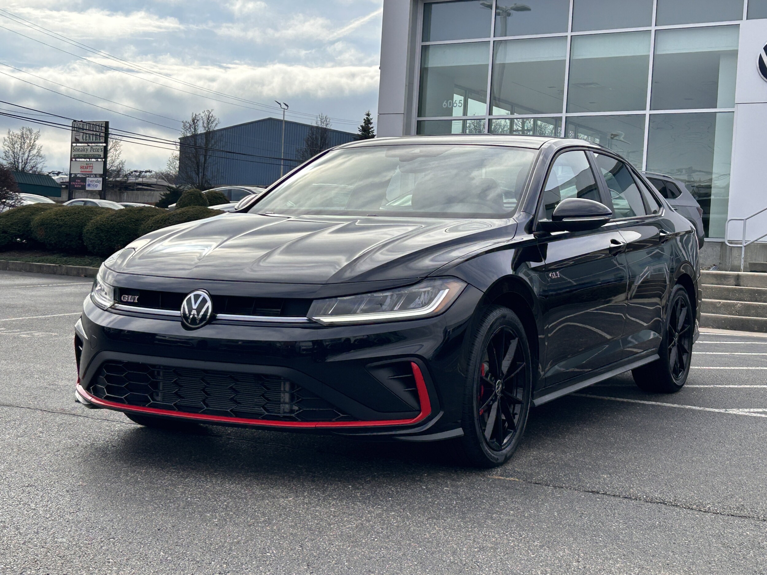 2025 Volkswagen Jetta GLI 2.0T Autobahn photo 3