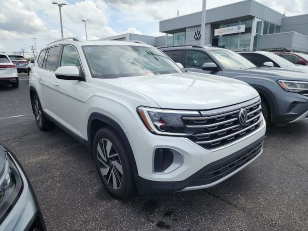Used 2025 Volkswagen Atlas 2.0T SEL SUV