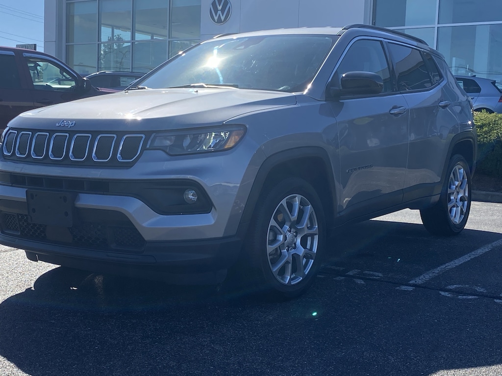 Used 2022 Jeep Compass Latitude Lux SUV