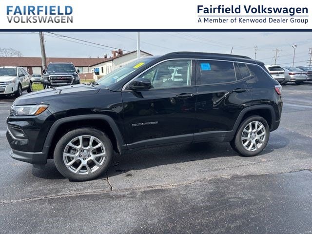 2022 Jeep Compass Latitude Lux