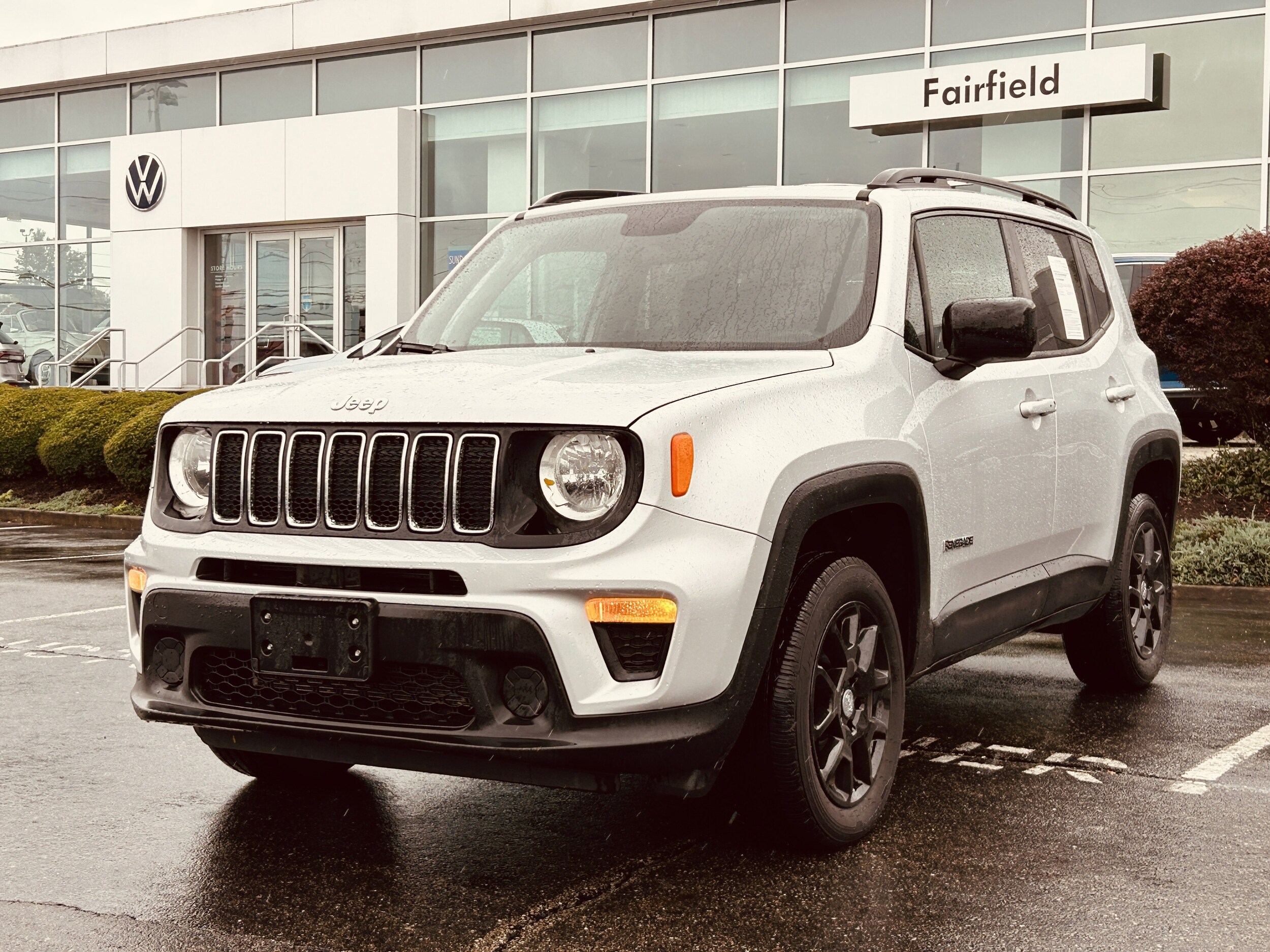 2019 Jeep Renegade Sport photo 3