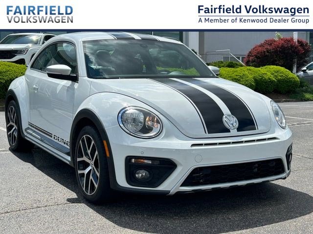 2016 Volkswagen Beetle 1.8T Dune DSG's photo