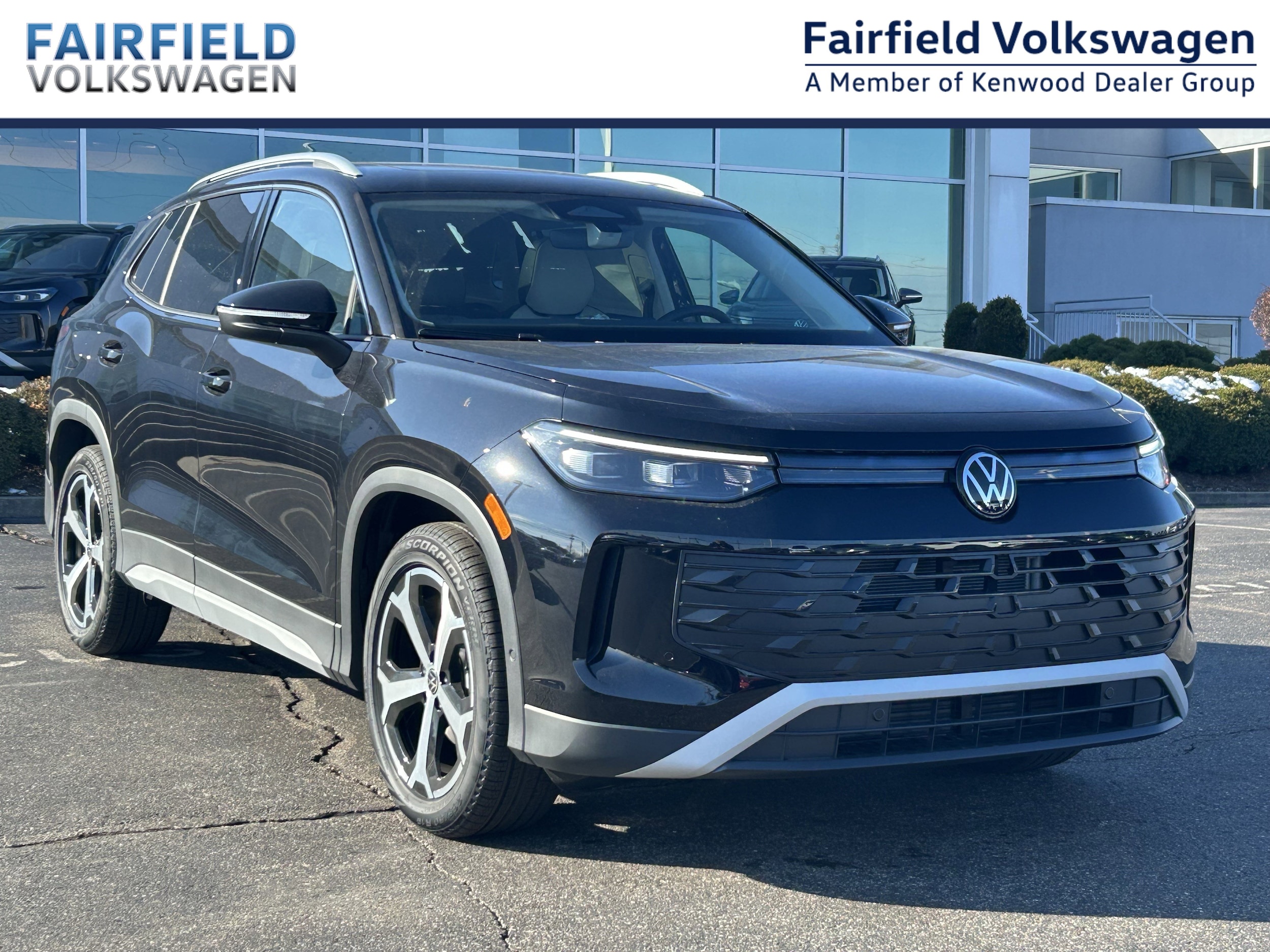 2026 Volkswagen Tiguan SE's photo