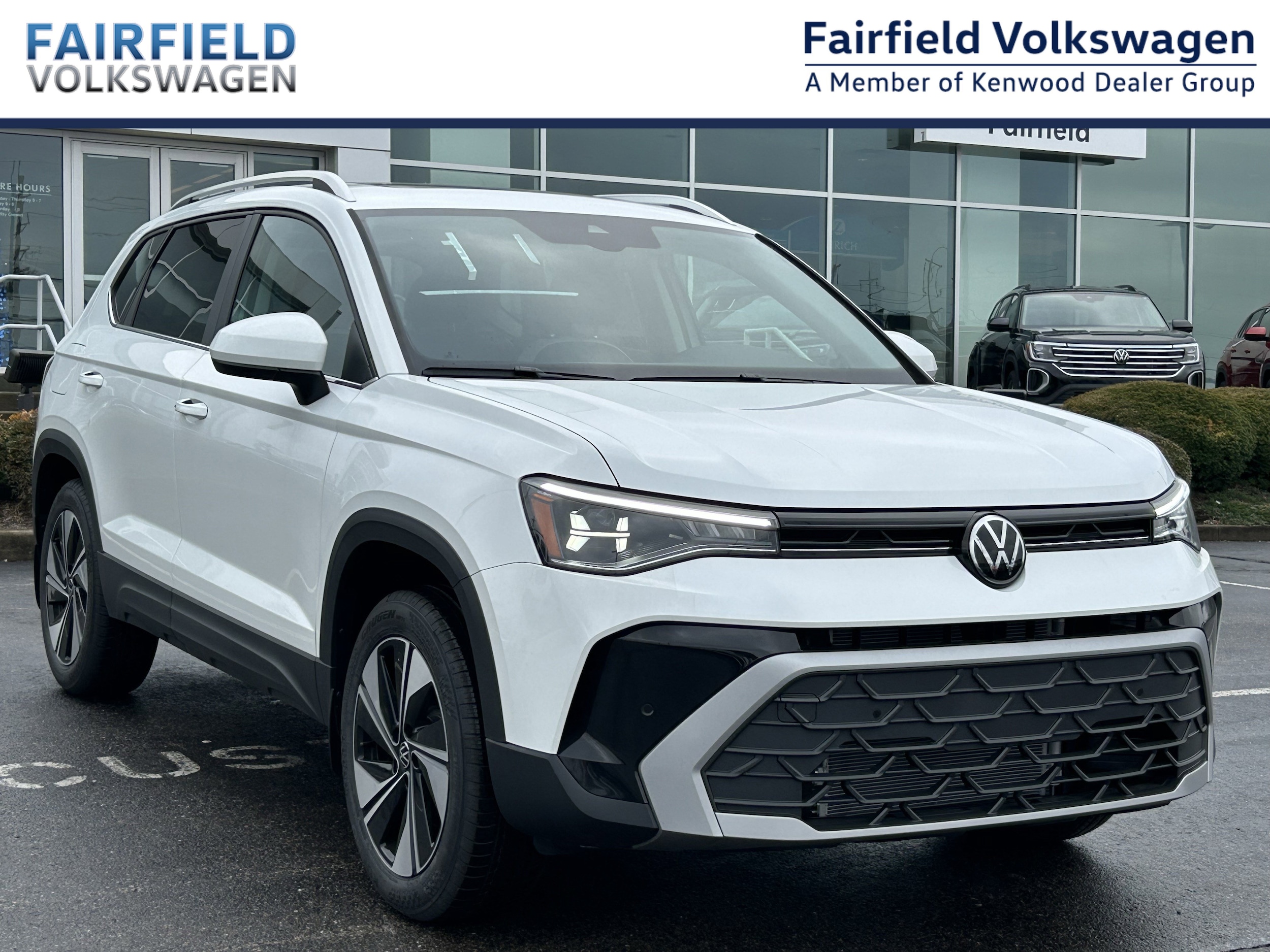 2026 Volkswagen Taos SE's photo