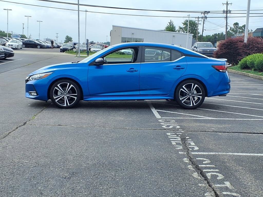 2023 Nissan Sentra SR photo 4
