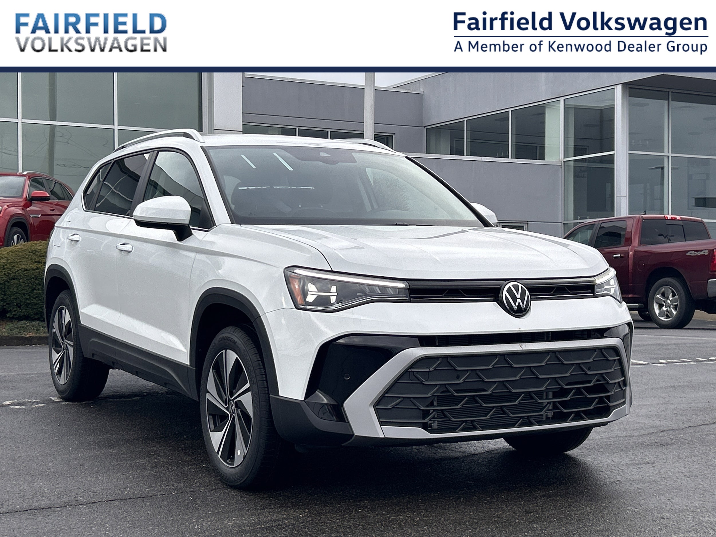 2026 Volkswagen Taos SE's photo