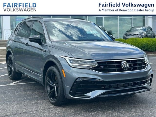 2023 Volkswagen Tiguan SE R-LINE BLACK