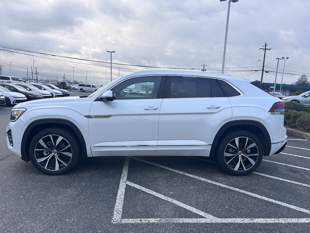 Certified 2024 Volkswagen Atlas Cross Sport 2.0T SEL Premium R-Line SUV