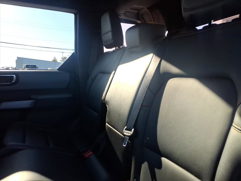 2023 Ford Bronco 4-Door Badlands - Photo 11