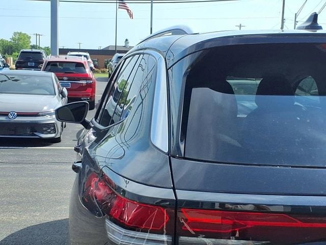 2025 Volkswagen Tiguan SE - Photo 27