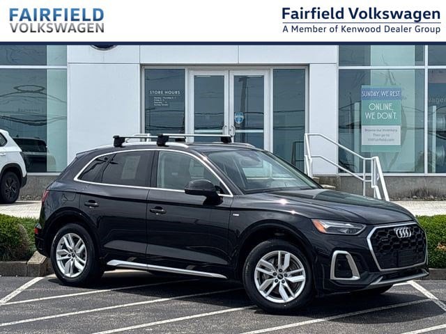 2023 Audi Q5 45 Premium's photo