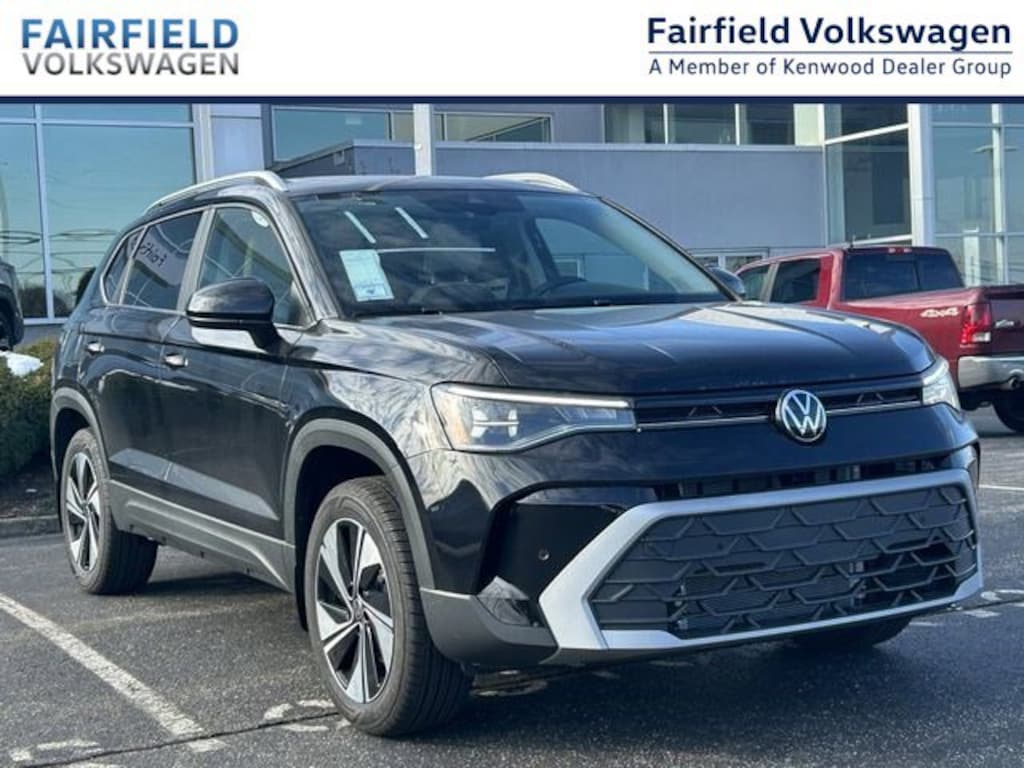 New 2026 Volkswagen Taos 1.5T SE SUV