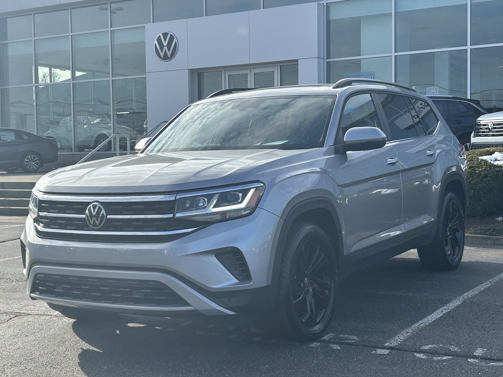 Certified 2022 Volkswagen Atlas 3.6L V6 SE w/Technology SUV