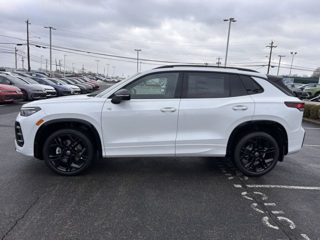 New 2026 Volkswagen Tiguan 2.0T SE R-Line Black SUV