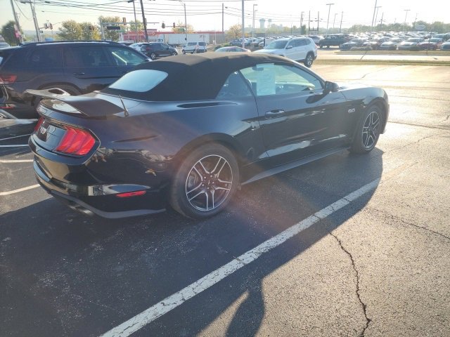 2018 Ford Mustang GT Premium Convertible photo 4