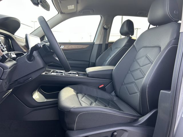2026 Volkswagen Atlas SE w/Tech - Photo 23