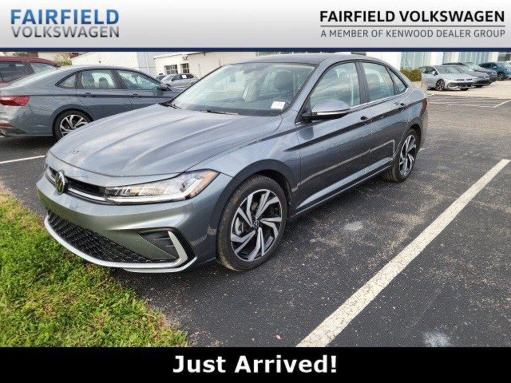 Used 2025 Volkswagen Jetta 1.5T SEL Sedan