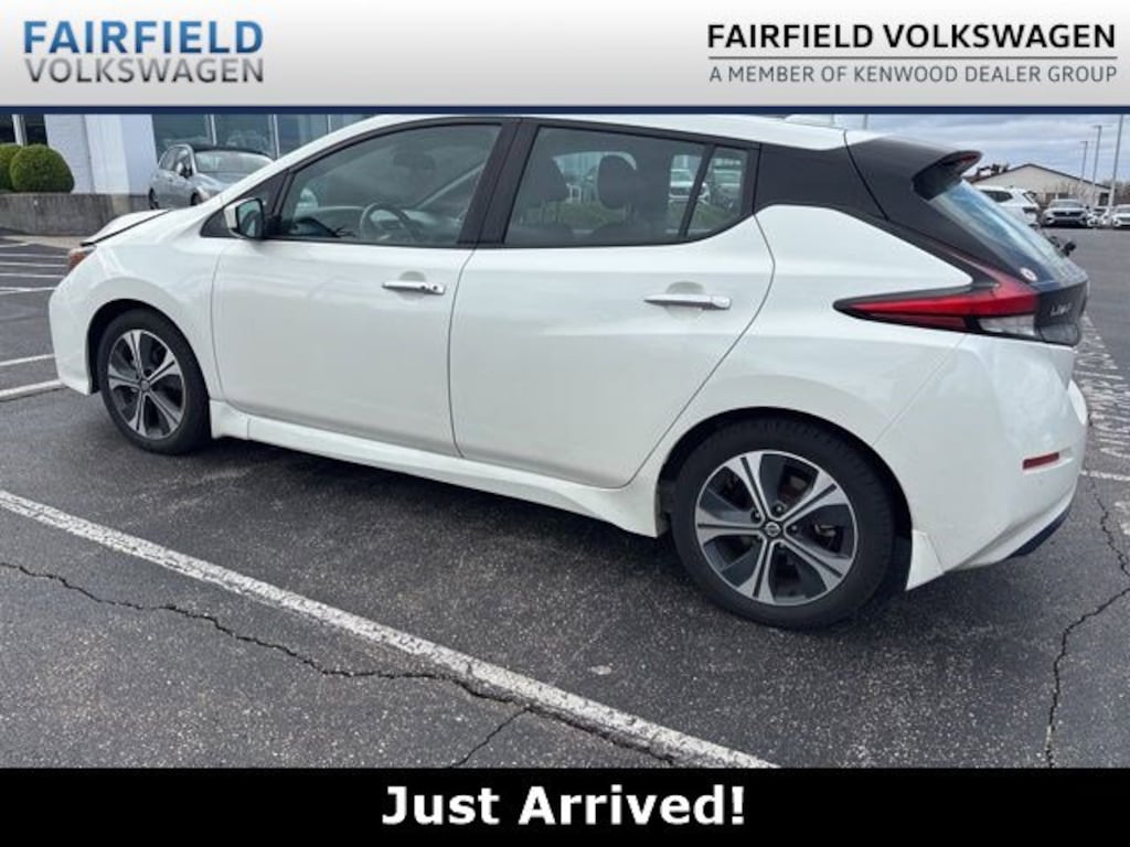 Used 2022 Nissan LEAF SV Hatchback