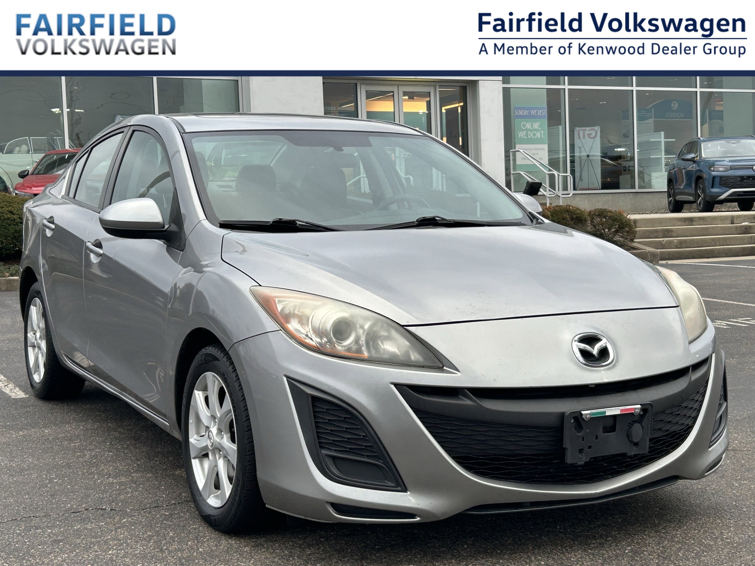2010 Mazda MAZDA3 i Touring