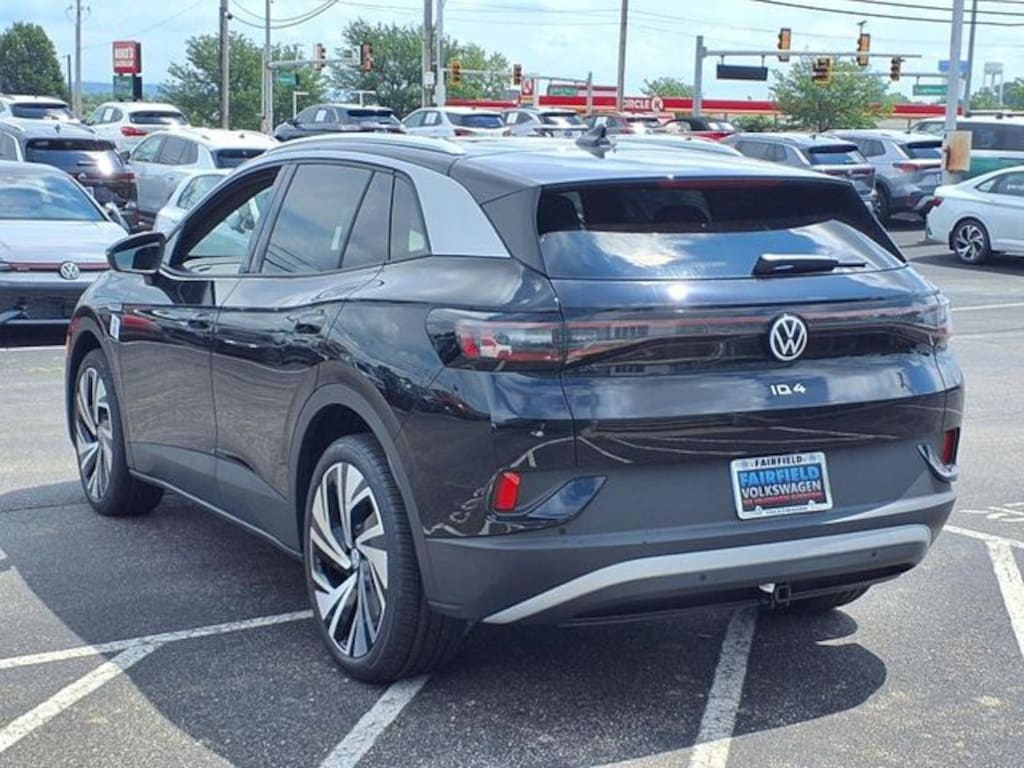 New 2025 Volkswagen ID.4 Pro S Plus SUV