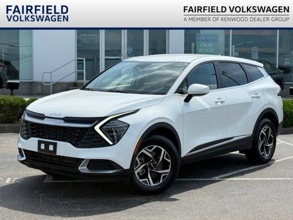 Used 2024 Kia Sportage LX SUV