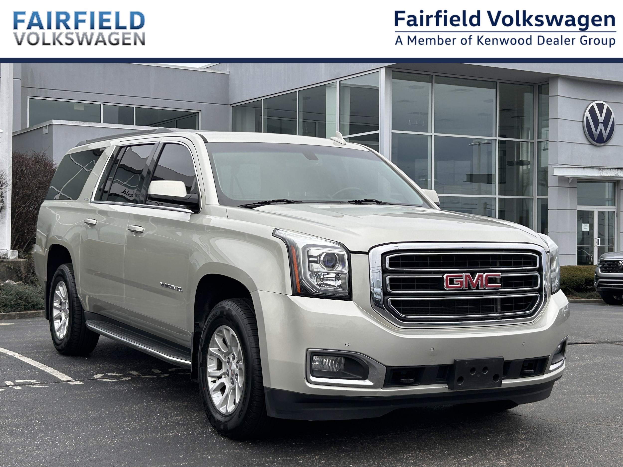 2016 GMC Yukon XL SLE's photo