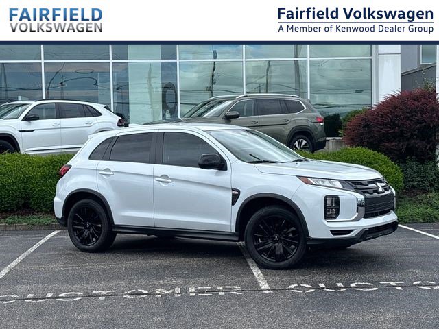 2024 Mitsubishi Outlander Sport 2.0 LE AWC CVT's photo