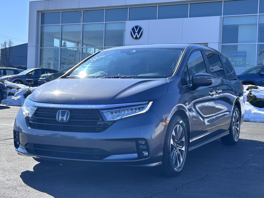 Used 2024 Honda Odyssey EX-L Van