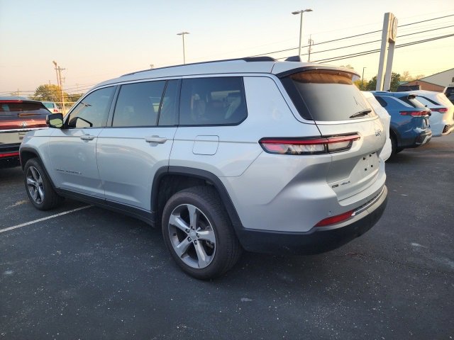 2022 Jeep Grand Cherokee Limited photo 4