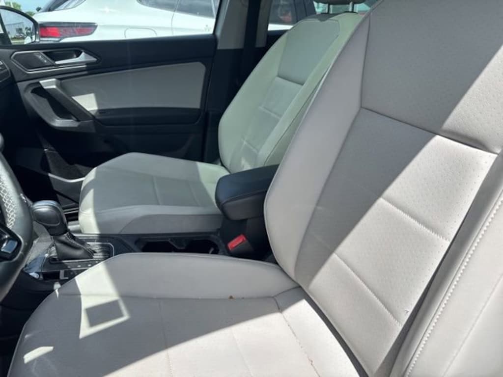 Used 2021 Volkswagen Tiguan 2.0T SE 4MOTION SUV