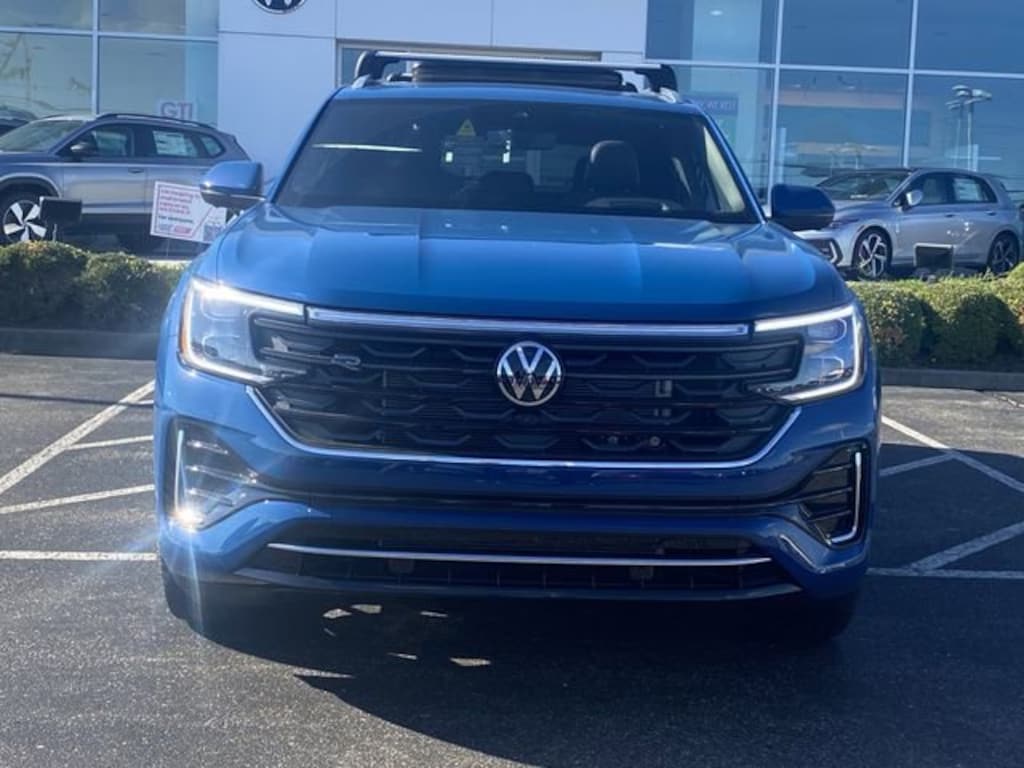 New 2026 Volkswagen Atlas Cross Sport 2.0T SEL Premium R-Line SUV